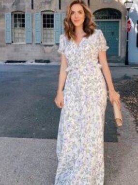 Gal Meets Glam Cassidy White Floral Maxi Dress with Lavender Accents